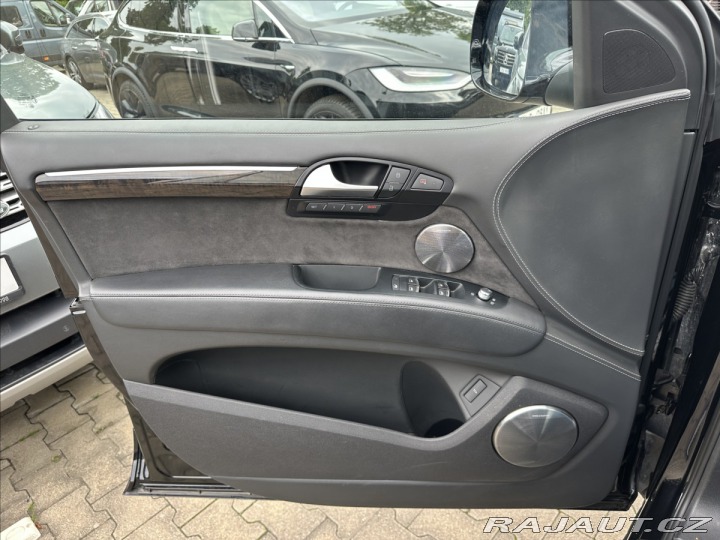 Audi Q7 4.2 Tdi Quattro 7 míst 2014