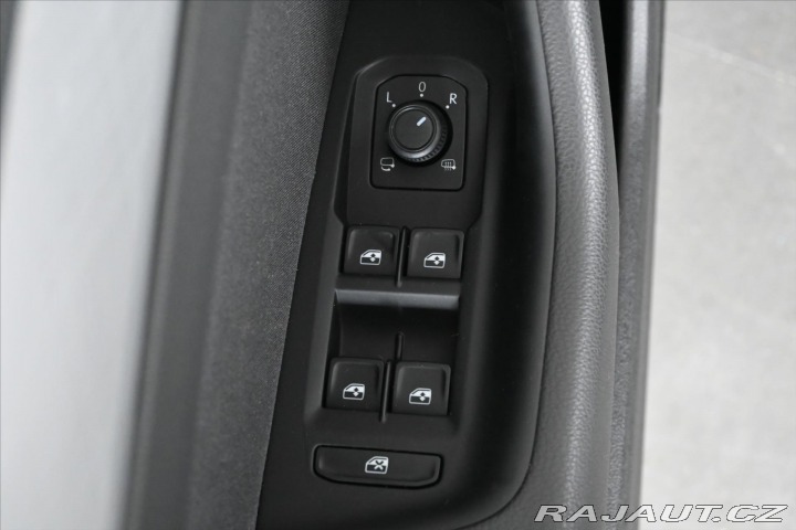 Volkswagen Passat 2,0 TDI 110 kW DSG BUSINE 2021