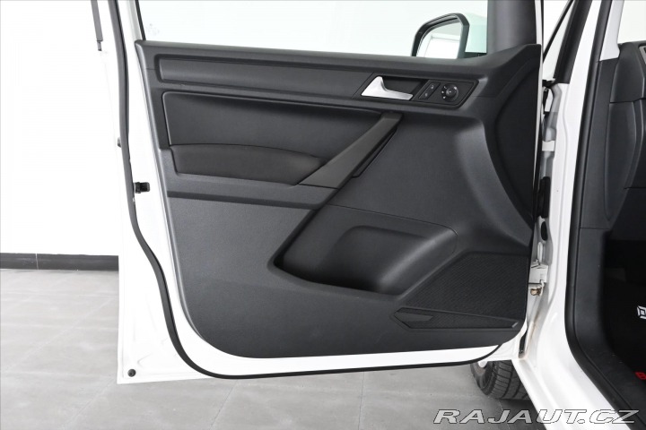Volkswagen Caddy 2,0 TDI 75 kW MAXI 7/Míst 2020