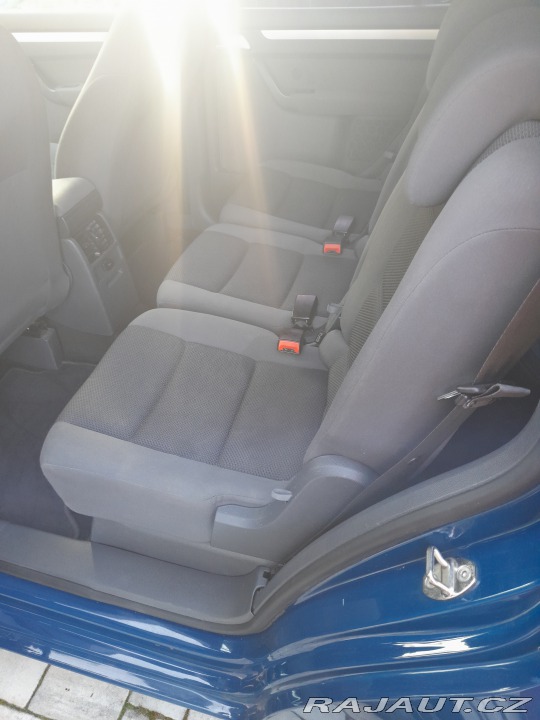 Volkswagen Touran 2011