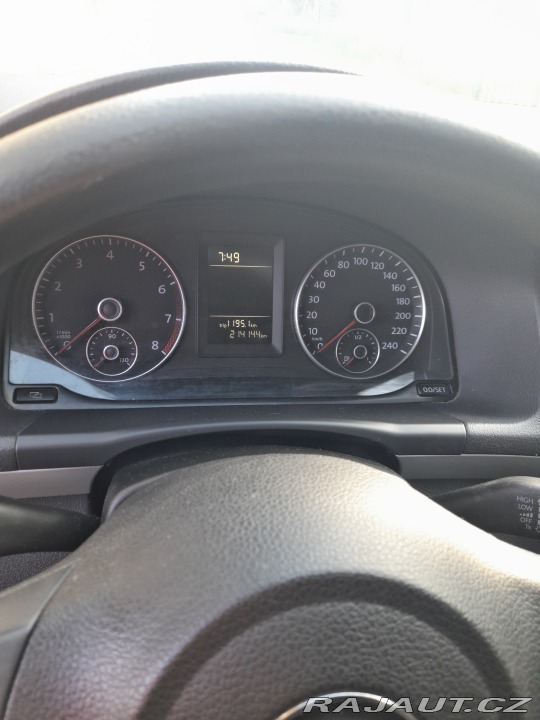 Volkswagen Touran 2011