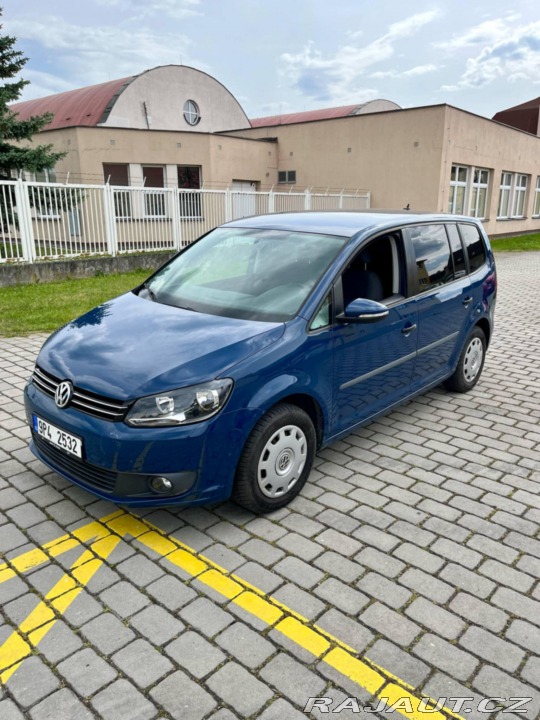 Volkswagen Touran 2011