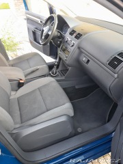 Volkswagen Touran 2011