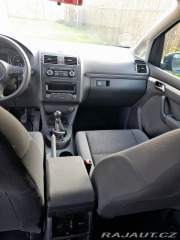 Volkswagen Touran 2011