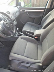 Volkswagen Touran 2011