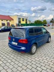 Volkswagen Touran 2011