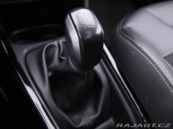 Peugeot 2008 1,2 PT 81kW Allure Panora 2017