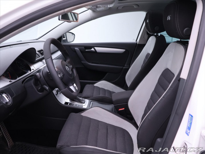 Volkswagen Passat 2,0 TDI 130kW DSG CZ Xeno 2014