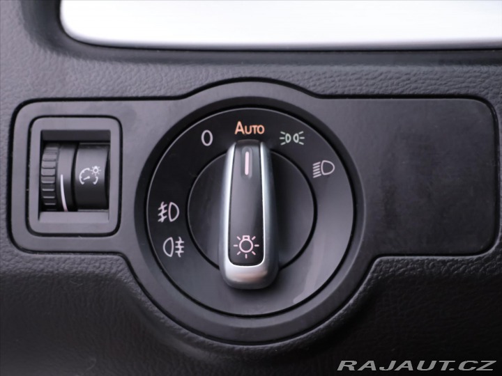Volkswagen Passat 2,0 TDI 130kW DSG CZ Xeno 2014