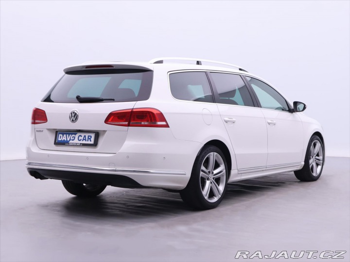 Volkswagen Passat 2,0 TDI 130kW DSG CZ Xeno 2014