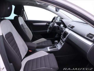 Volkswagen Passat 2,0 TDI 130kW DSG CZ Xeno 2014