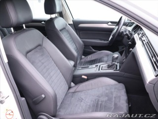Volkswagen Passat 2,0 TSI 200kW DSG CZ R-li 2019