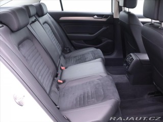 Volkswagen Passat 2,0 TSI 200kW DSG CZ R-li 2019