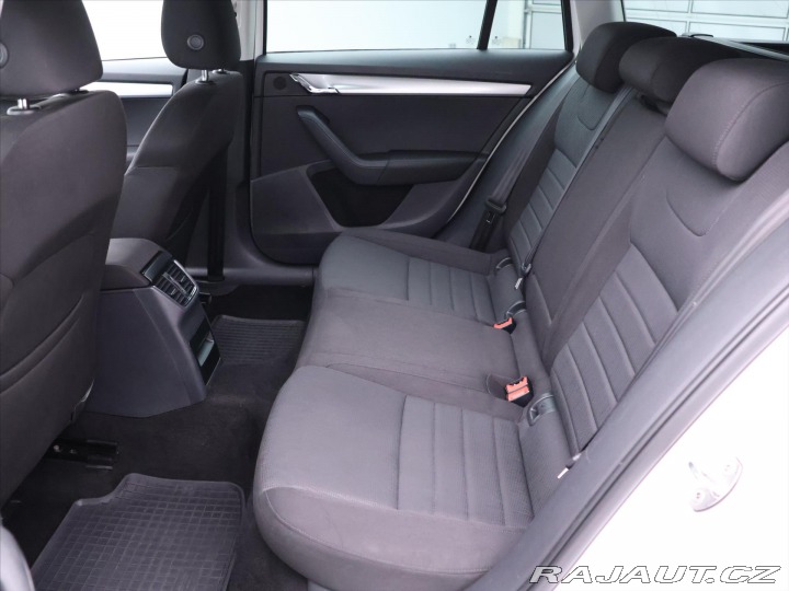 Škoda Octavia 1,8 TSi 132KW Elegance 2013