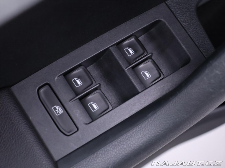 Škoda Octavia 1,8 TSi 132KW Elegance 2013