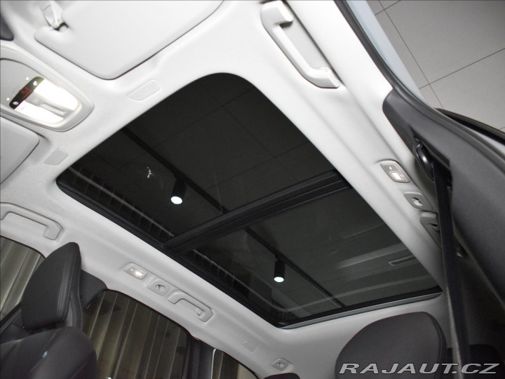Volvo XC60 2,0 T6 AWD Plus Bright 2025