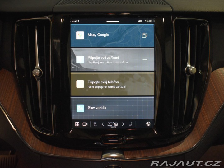 Volvo XC60 2,0 B4 AWD Plus Dark 2024
