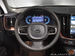 Volvo XC60 2,0 B4 AWD  Plus Dark 2024