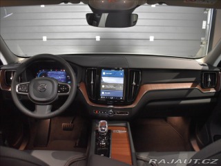 Volvo XC60 2,0 B4 AWD  Plus Dark 2024