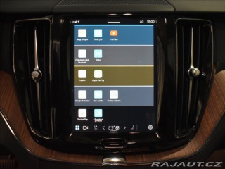 Volvo XC60 2,0 B4 AWD  Plus Dark 2024