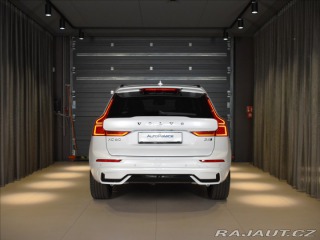 Volvo XC60 2,0 B4 AWD  Plus Dark 2024