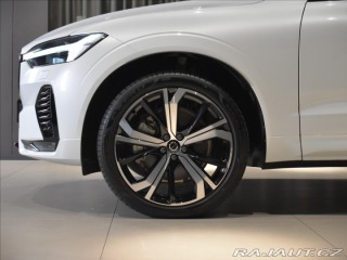 Volvo XC60 2,0 B4 AWD  Plus Dark 2024