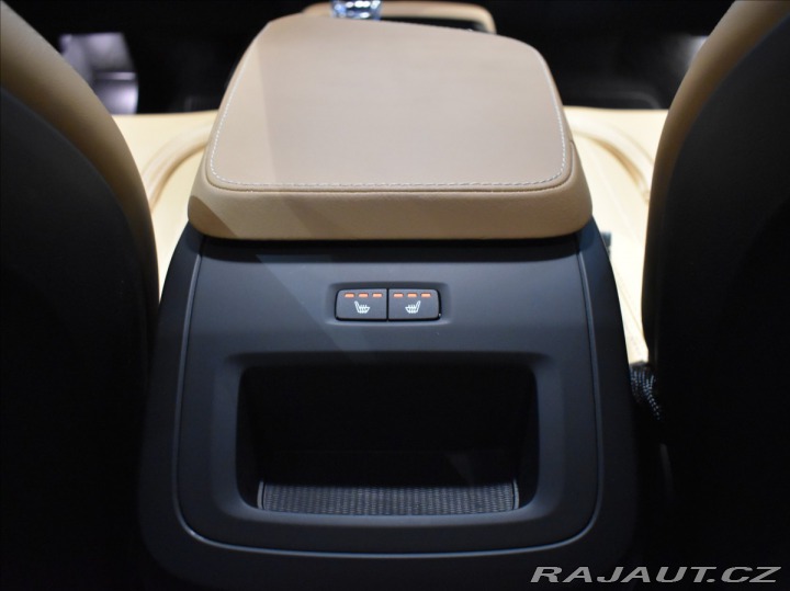 Volvo XC90 2,0 B5 AWD Plus Ventilace 2024