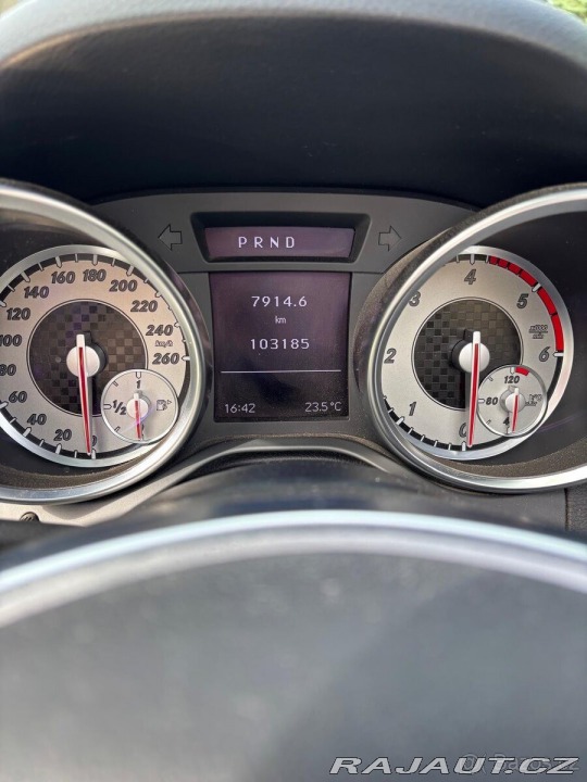 Mercedes-Benz SLK 2,5 250 CDi 1800