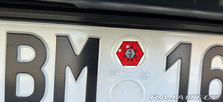Nissan Navara 2,3 NP300 - D TEKNA 1800
