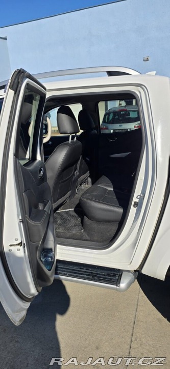 Nissan Navara 2,3 NP300 - D TEKNA 1800