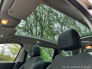 Peugeot 5008 2,0 HDi Allure 2013