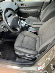Peugeot 5008 2,0 HDi Allure 2013