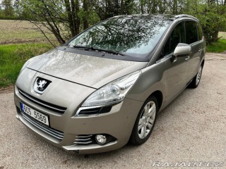 Peugeot 5008 2,0 HDi Allure 2013