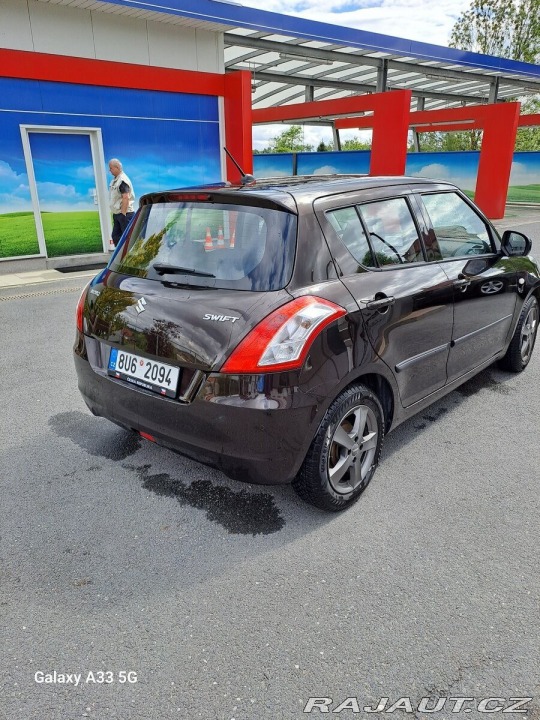 Suzuki Swift 1,2 4/ 2015 2015
