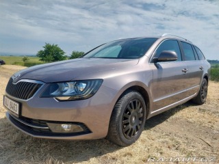 Škoda Superb 2,0 103 KW navi ,Xenon, 2013
