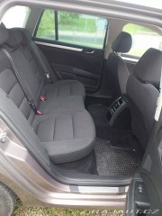 Škoda Superb 2,0 103 KW navi ,Xenon, 2013