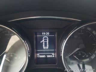 Škoda Superb 2,0 103 KW navi ,Xenon, 2013