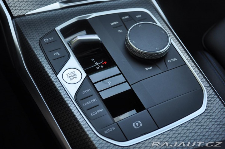 BMW 3 320d xDrive 1M LED REZERV 2023
