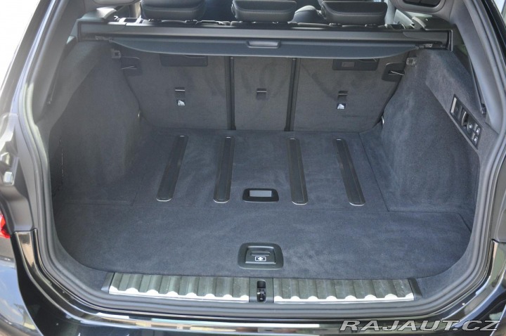 BMW 3 320d xDrive 1M LED ACC ČR 2023