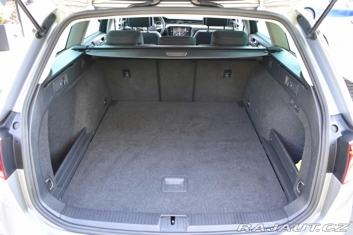 Volkswagen Passat 2.0 TDI 140 DSG*4x4*TAŽNÉ 2020