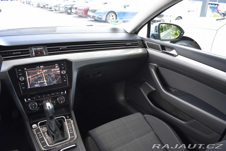 Volkswagen Passat 2.0 TDI 140 DSG*4x4*TAŽNÉ 2020