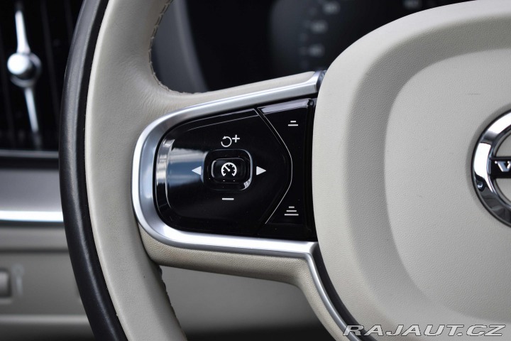 Volvo XC60 INSCRIPTION*REZERVACE* 2017