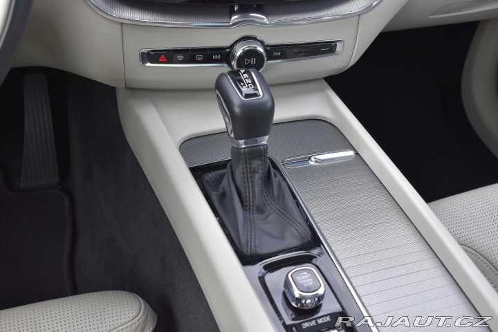 Volvo XC60 INSCRIPTION*REZERVACE* 2017