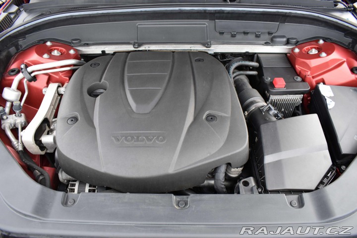 Volvo XC60 INSCRIPTION*REZERVACE* 2017