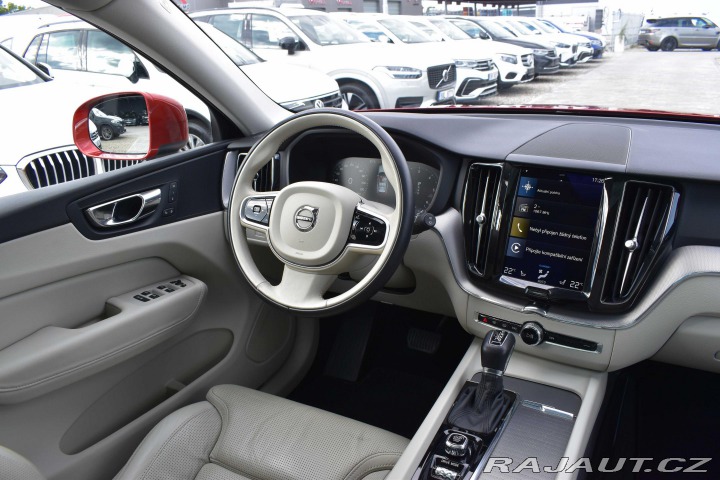 Volvo XC60 INSCRIPTION*REZERVACE* 2017