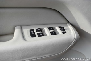Volvo XC60 INSCRIPTION*REZERVACE* 2017