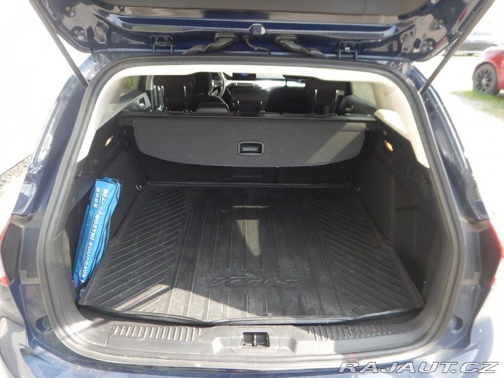Ford Focus 1.0i, ČR, 1. MAJITEL 2020