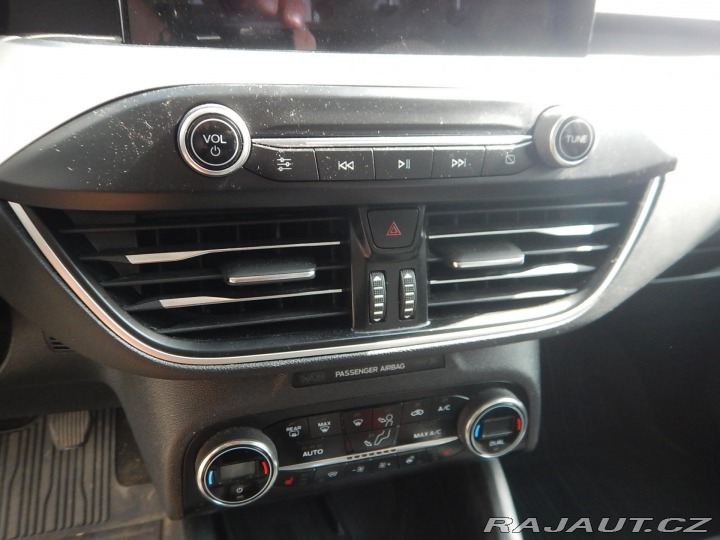 Ford Focus 1.0i, ČR, 1. MAJITEL 2020