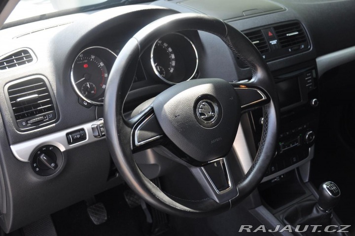 Škoda Yeti 1.2TSi 81kW 2xKOLA AUT A/ 2015