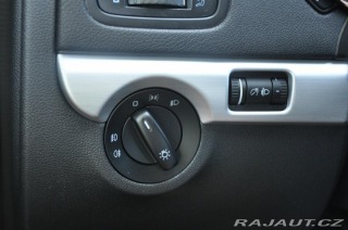 Škoda Yeti 1.2TSi 81kW 2xKOLA AUT A/ 2015